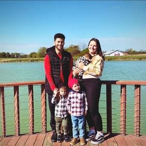 Meet your Posher, Whitney